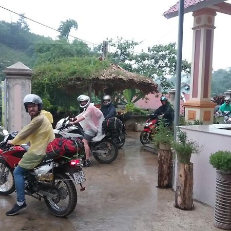 Thac Ba Family Homestay Ho To ภายนอก รูปภาพ