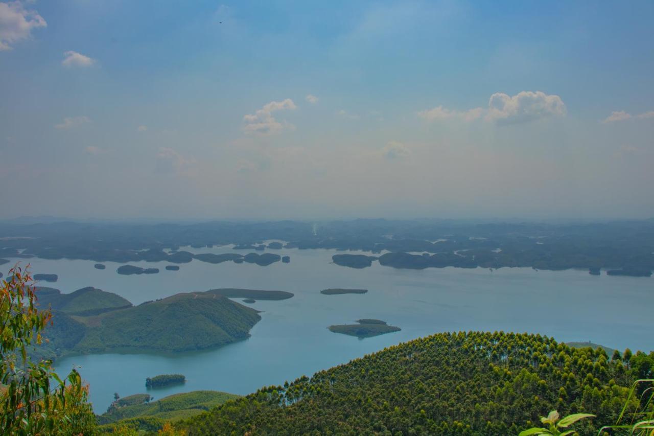 Thac Ba Family Homestay Ho To ภายนอก รูปภาพ
